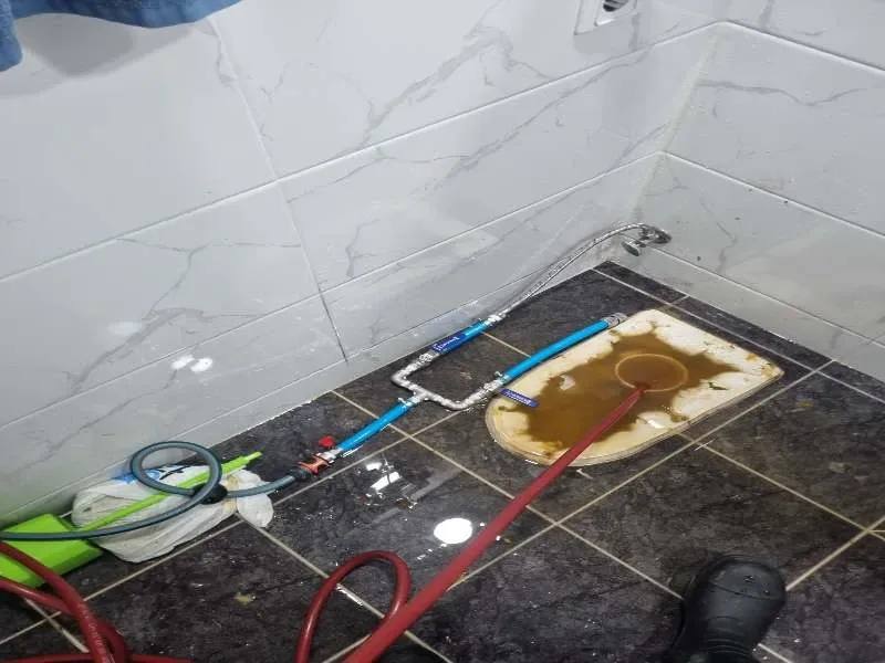 용산구 하수구역류 작업사례